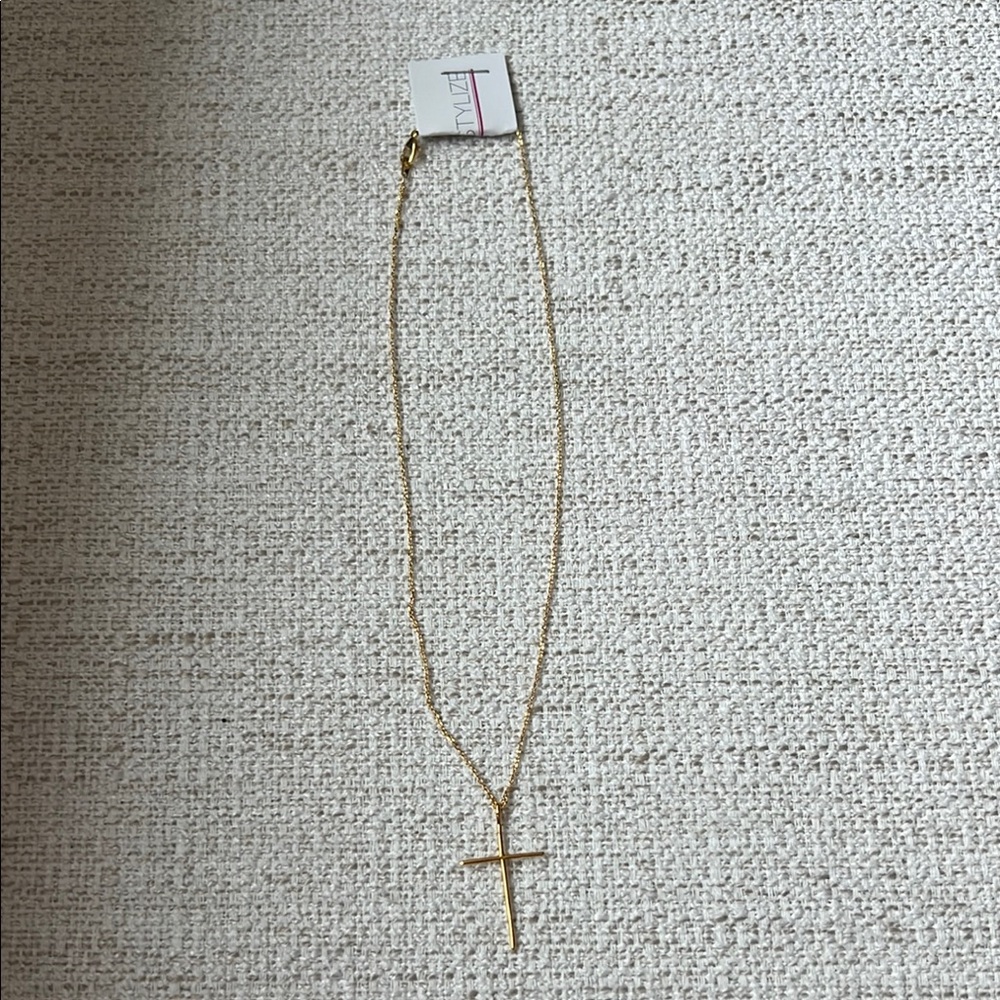 NWT Love Stylize Thin Cross Chain Necklace